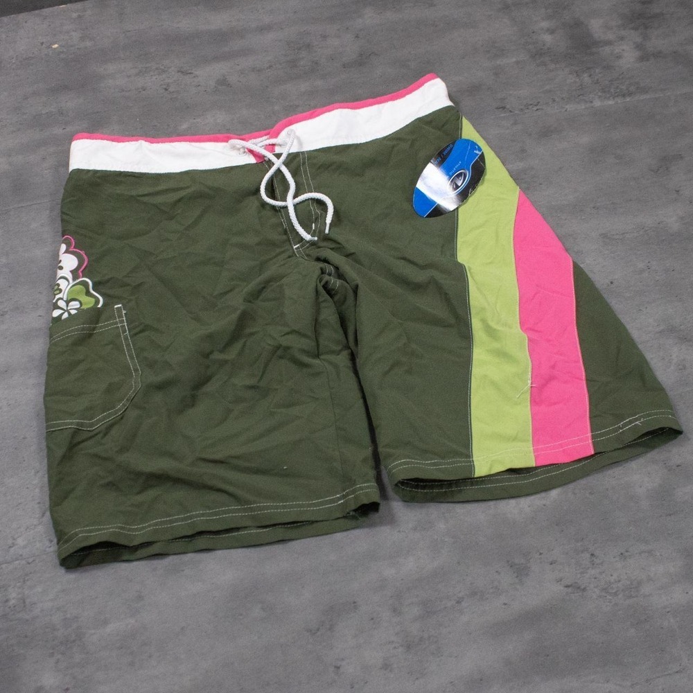 Y2K's 00's Athletic Work's Deadstock Green Flower Baggy Relax Fit Board Short's